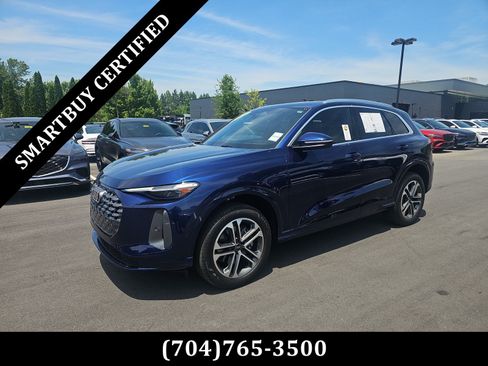 Used 2025 Audi Q5 Premium Plus w/ Premium Plus AWD/4WD image 1