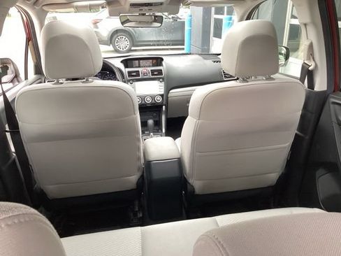 Used 2018 Subaru Forester 2.5i Premium AWD/4WD image 14
