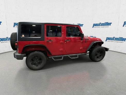 Used 2014 Jeep Wrangler Unlimited Sport image 12