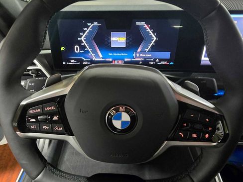 Used 2025 BMW 330i xDrive Sedan w/ M Sport Package image 27