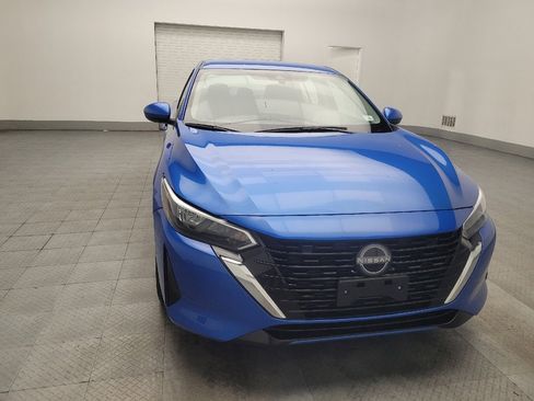 Used 2025 Nissan Sentra SV image 14