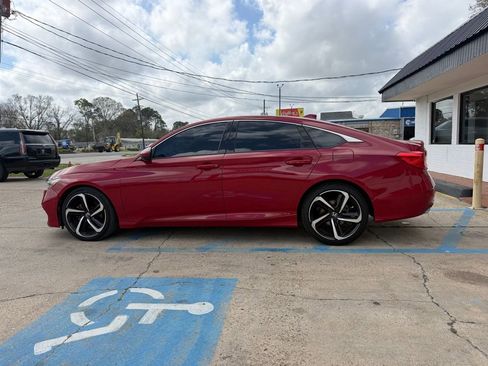 Used 2018 Honda Accord Sport image 5