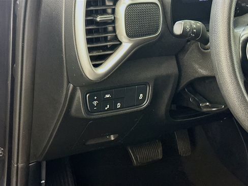 Used 2021 Kia Soul S FWD image 17