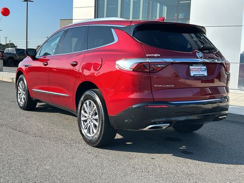 Used 2024 Buick Enclave Premium image 6