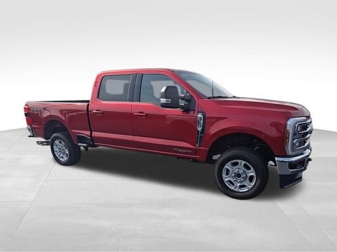 New 2026 Ford F250 XLT w/ XLT Premium Package AWD/4WD image 2
