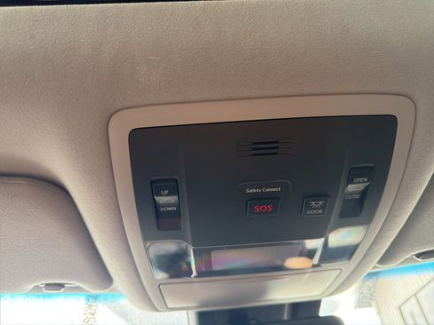 Used 2017 Lexus RX 350 AWD image 17