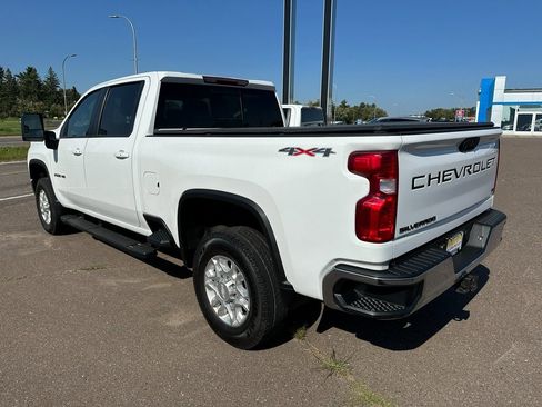 Used 2020 Chevrolet Silverado 2500 LT image 2