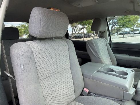 Used 2013 Toyota Tundra 2WD CrewMax w/ Tow Pkg image 39