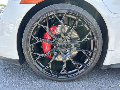 Used 2020 Porsche Taycan 4S AWD/4WD image 35