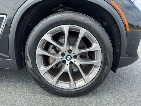 Used 2021 BMW X5 xDrive40i w/ Premium Package AWD/4WD image 23