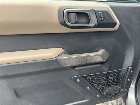 Used 2021 Ford Bronco Wildtrak image 14