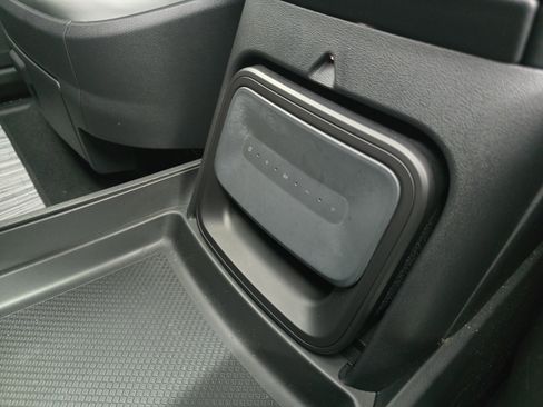 Used 2024 Rivian R1S Adventure AWD/4WD image 33