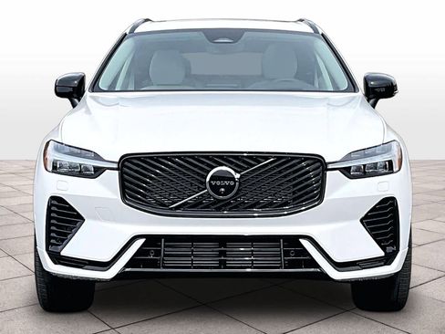 New 2026 Volvo XC60 T8 Ultra w/ Protection Package Premier image 5