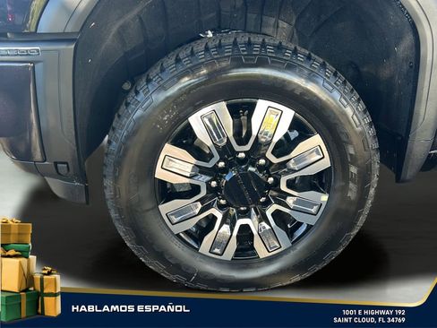 New 2026 GMC Sierra 2500 Denali w/ Denali Reserve Package image 11