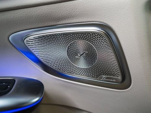 Certified 2025 Mercedes-Benz C 300 4MATIC Sedan image 15