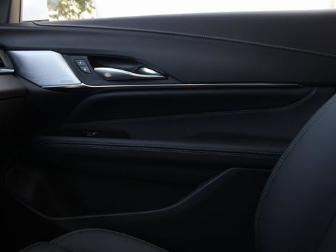 New 2026 Cadillac CT4 Luxury image 30