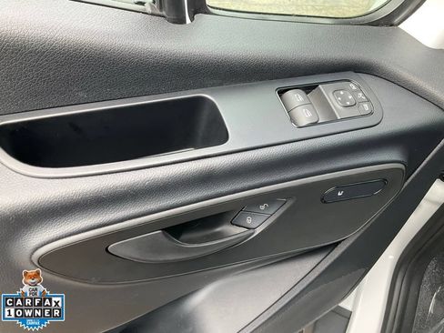 Used 2024 Mercedes-Benz Sprinter 2500 image 22