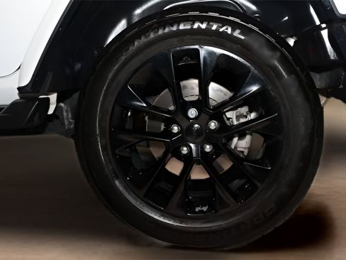 Used 2021 Jeep Wrangler Unlimited Sahara image 30