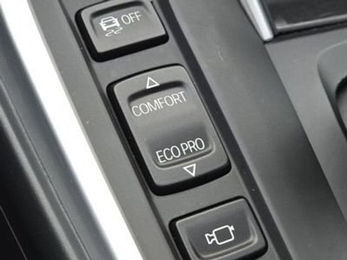 Used 2016 BMW i8 image 12