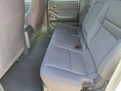 Certified 2024 Nissan Frontier SV w/ SV Convenience Package RWD image 12