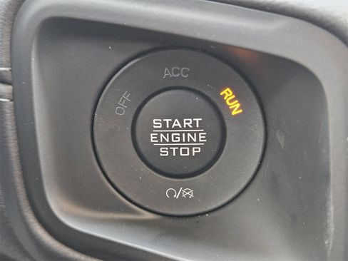 New 2025 Jeep Wrangler Unlimited Rubicon image 22