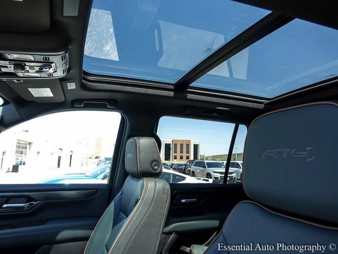 New 2026 GMC Yukon AT4 w/ AT4 Premium Package AWD/4WD image 12