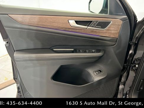 Used 2024 Volkswagen Atlas SEL Premium R-Line AWD/4WD image 14