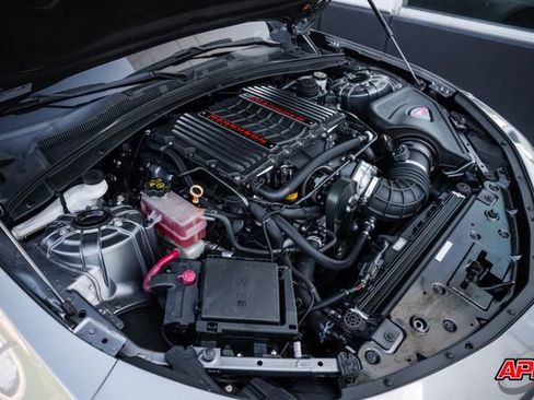 Used 2020 Chevrolet Camaro SS RWD image 85
