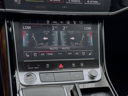 Used 2021 Audi A8 L 3.0T w/ Executive Plus Package image 11