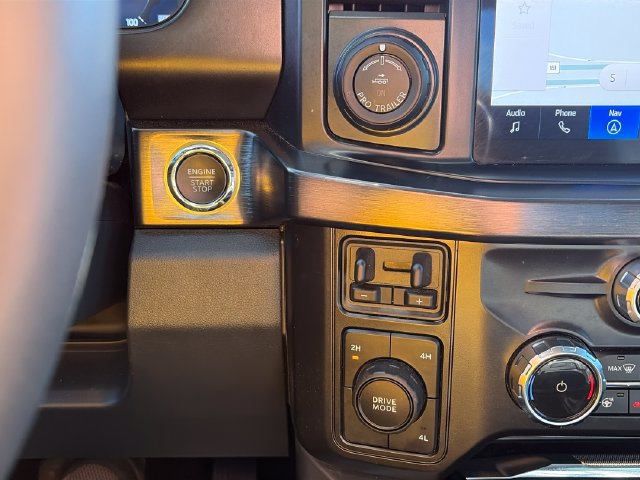 Used 2026 Ford F450 Lariat w/ Lariat Ultimate Package AWD/4WD image 23