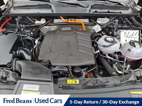 Used 2023 Audi Q5 e Premium Plus w/ Premium Plus Package image 31