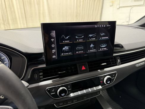 Used 2023 Audi A4 2.0T Premium Plus w/ Premium Plus Package AWD/4WD image 12