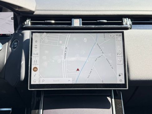 Certified 2026 Land Rover Range Rover Velar Dynamic SE AWD/4WD image 23