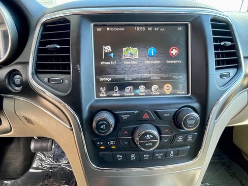 Used 2016 Jeep Grand Cherokee Limited image 15