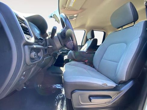 Used 2020 RAM 1500 Big Horn AWD/4WD image 9