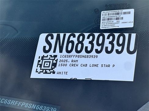Used 2025 RAM 1500 Lone Star image 33
