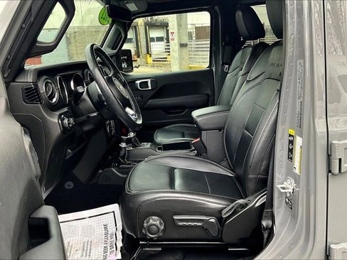 Used 2021 Jeep Gladiator Overland w/ Popular Equipment Package image 14