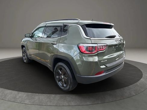 Used 2019 Jeep Compass Latitude AWD/4WD image 7