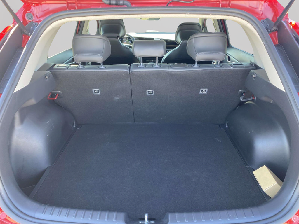 Used 2025 Kia Niro EX FWD image 8