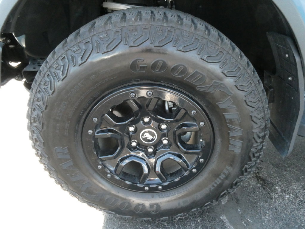 Used 2023 Ford Bronco Wildtrak AWD/4WD image 10