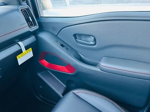 New 2026 Nissan Frontier PRO-4X w/ Pro Premium Package image 28