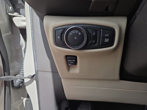 Used 2020 Lincoln Nautilus Reserve AWD/4WD image 30