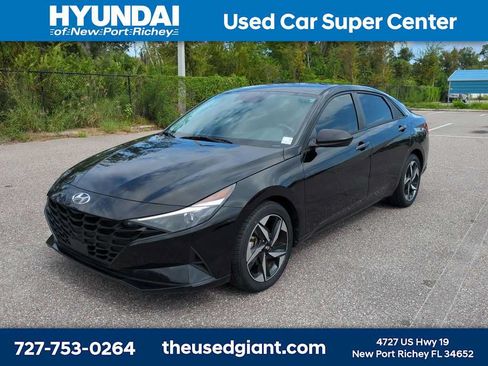 Certified 2023 Hyundai Elantra SEL w/ Convenience Package FWD image 1