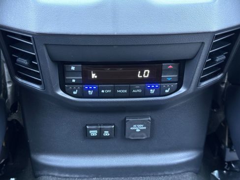Used 2023 Toyota Sequoia Platinum AWD/4WD image 38