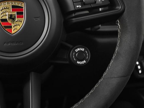 Used 2022 Porsche 911 GT3 image 46