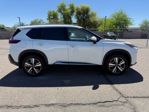 Certified 2021 Nissan Rogue SL w/ Premium Package image 4