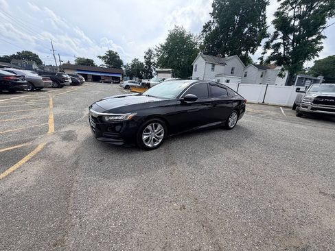 Used 2018 Honda Accord LX image 38