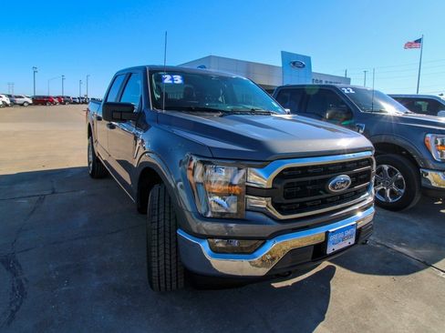 Used 2023 Ford F150 XLT image 2