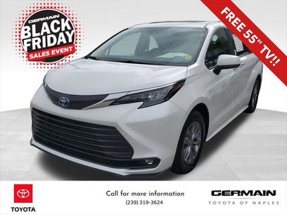 Certified 2025 Toyota Sienna XLE