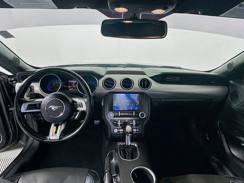 Certified 2020 Ford Mustang Premium image 3